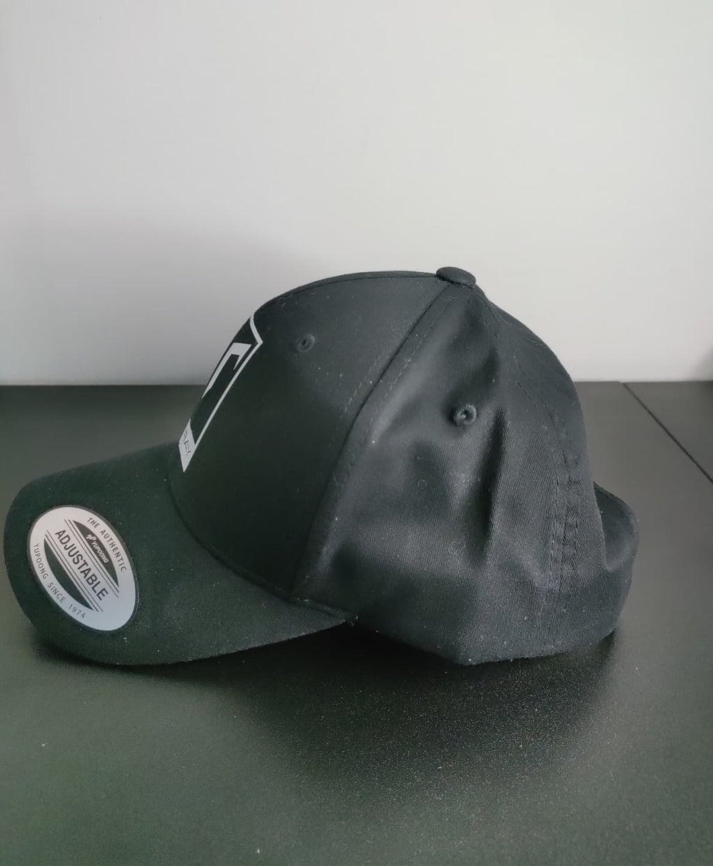 Logo Cap